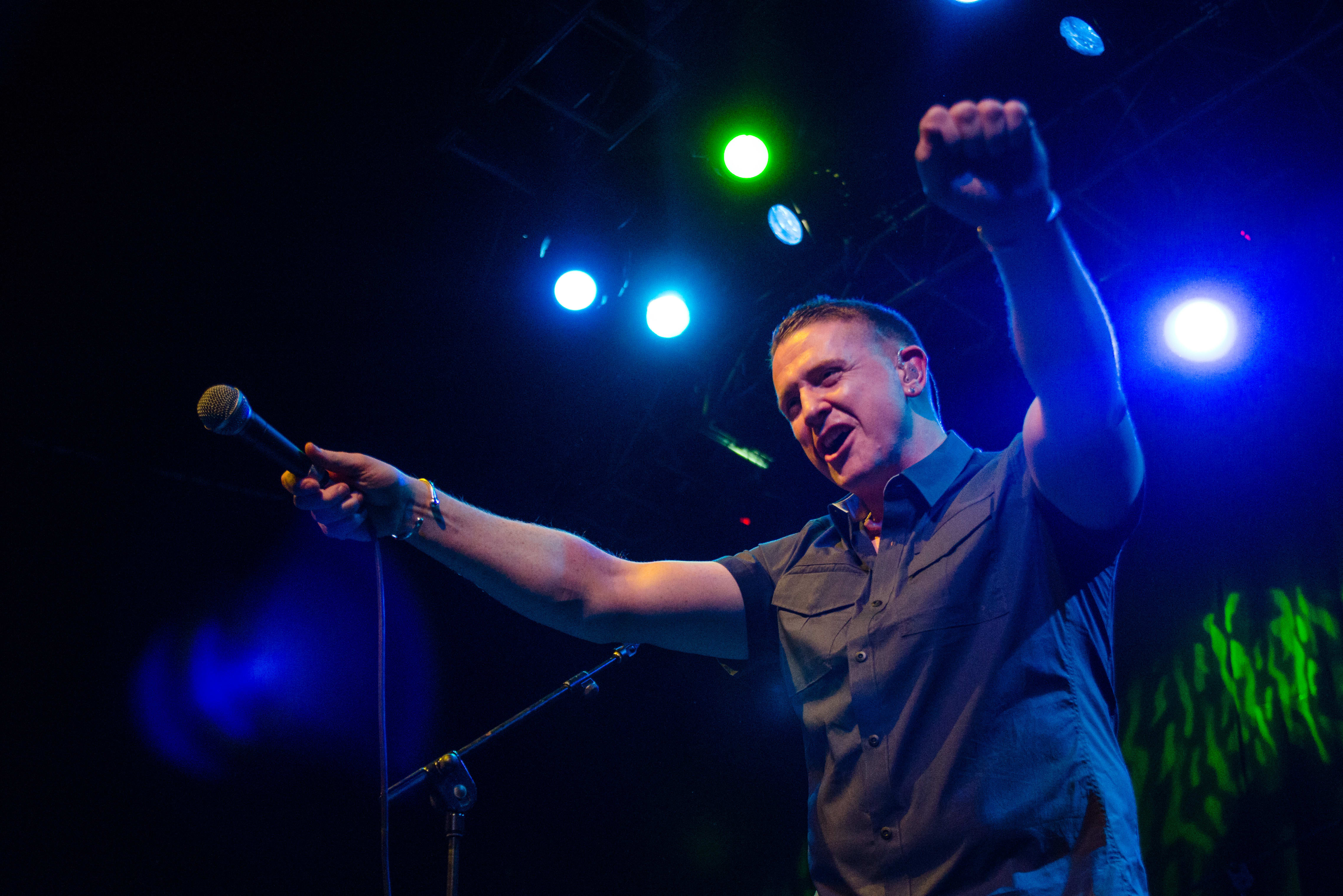 Damien Dempsey Raising His Arms